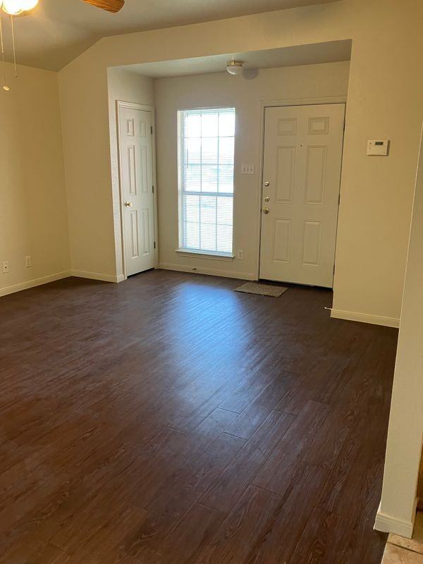 2606 Lucille Dr ##B - Photo 2 of 13