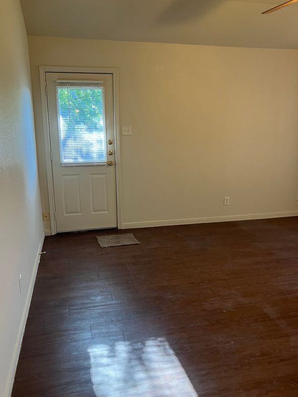2606 Lucille Dr ##B - Photo 3 of 13