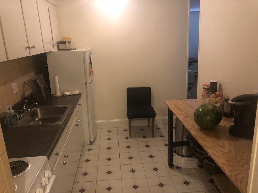 7 Aberdeen St ##11 - Photo 5 of 9