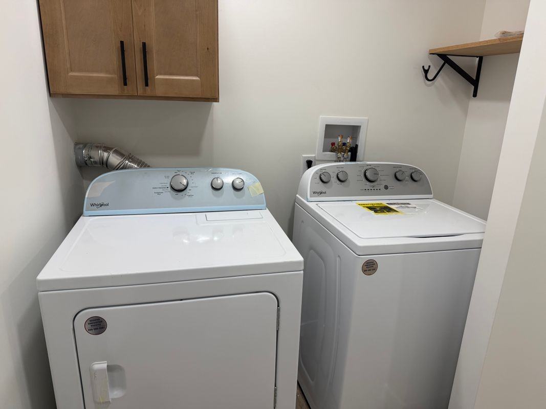 431 N Cherry St - Photo 6 of 11
