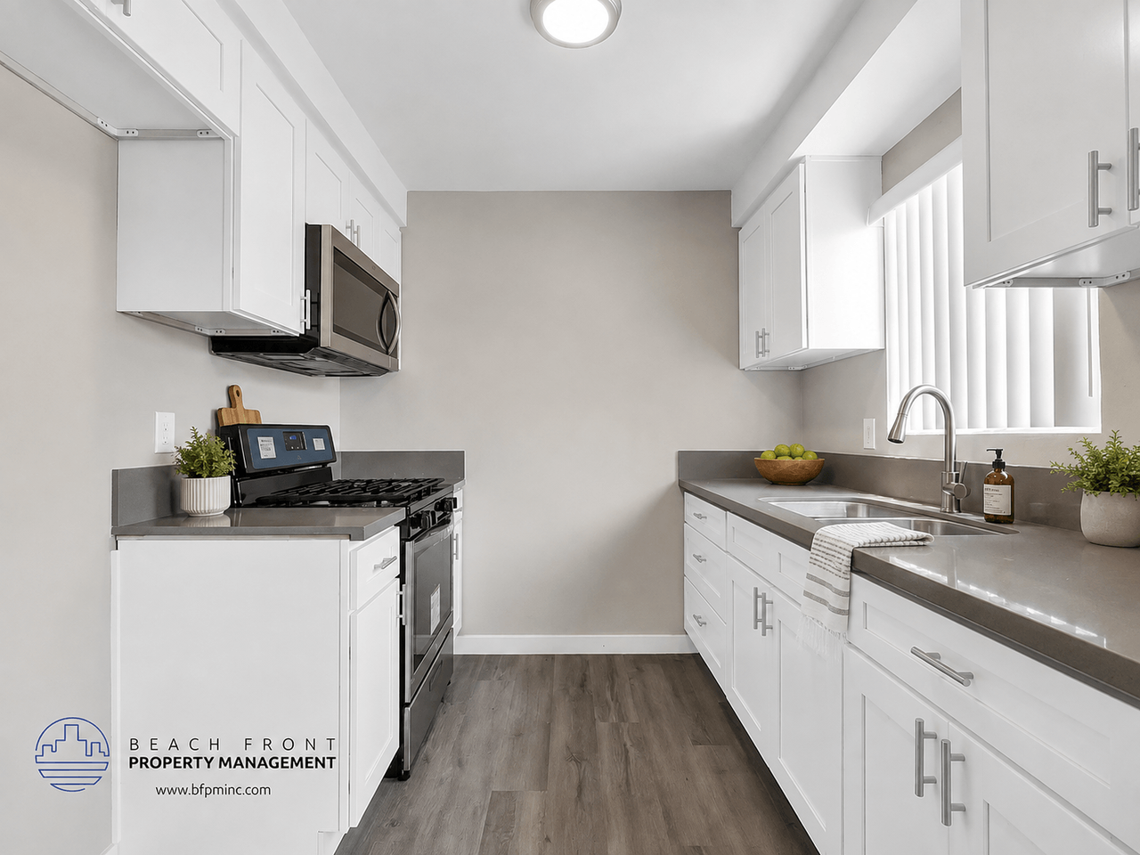 Raymond Court - Photo 2 of 34