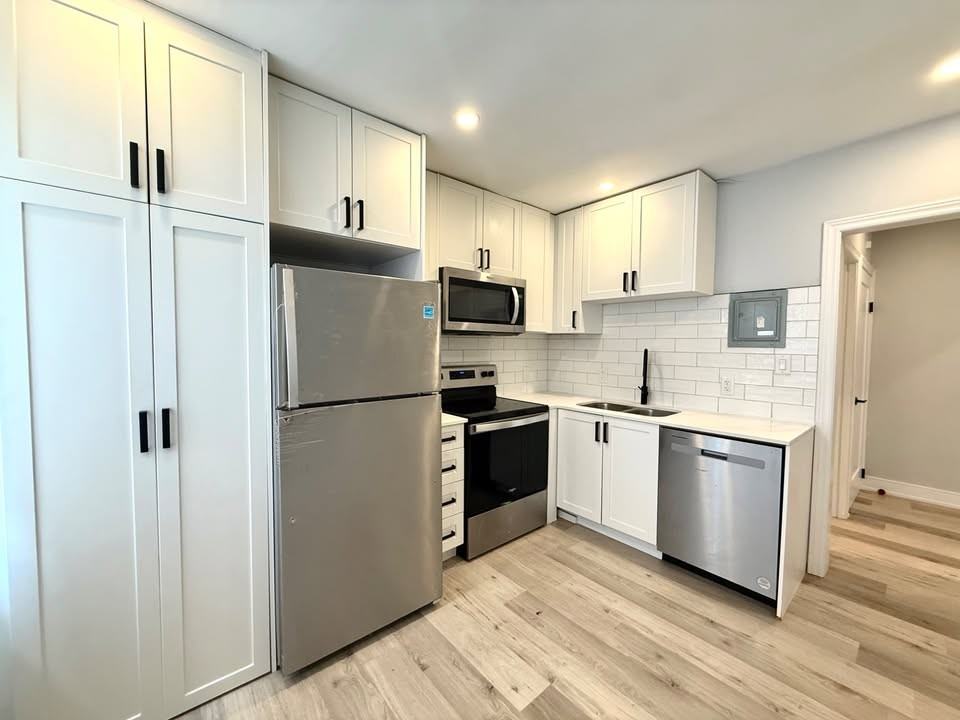 1 East 35th St - Photo 3 of 10