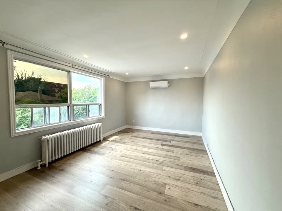 1 East 35th St - Photo 7 of 10