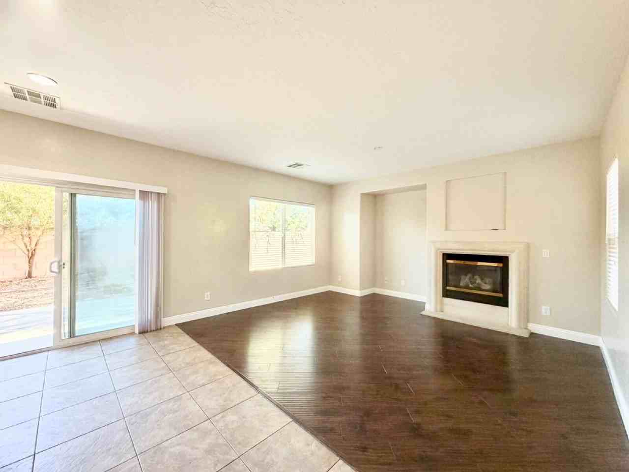 7109 Mercurio Ave - Photo 4 of 30