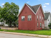 321 Earl St - Photo 1 of 1