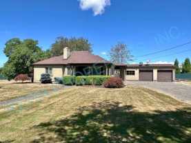 32803 Se Carpenter Ln - Photo 1 of 1