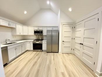 5 Marianna Way #302 - Photo 3 of 12