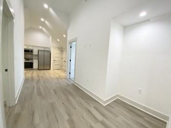 5 Marianna Way #302 - Photo 5 of 12