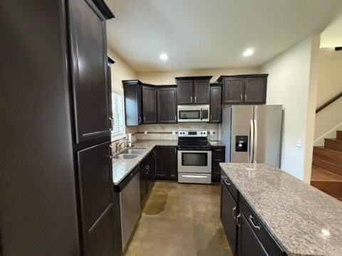 615 Cooper Sq - Photo 2 of 26