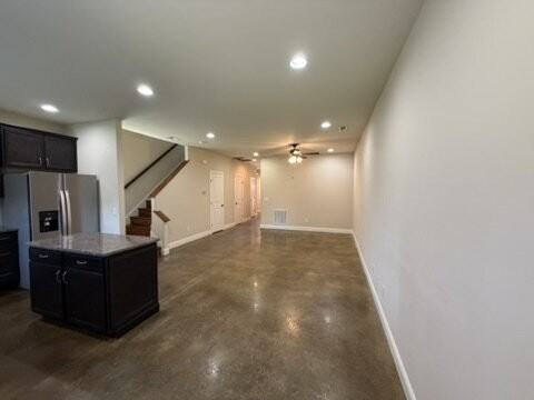 615 Cooper Sq - Photo 5 of 26