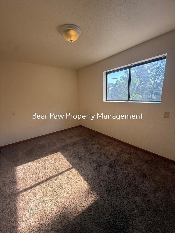 30092 Spruce Rd #L - Photo 6 of 7