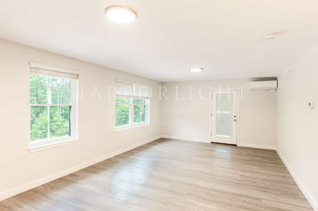 37 Mill Commons Dr #227 - Photo 6 of 25