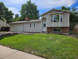 featured image of 7055 W Fremont Pl