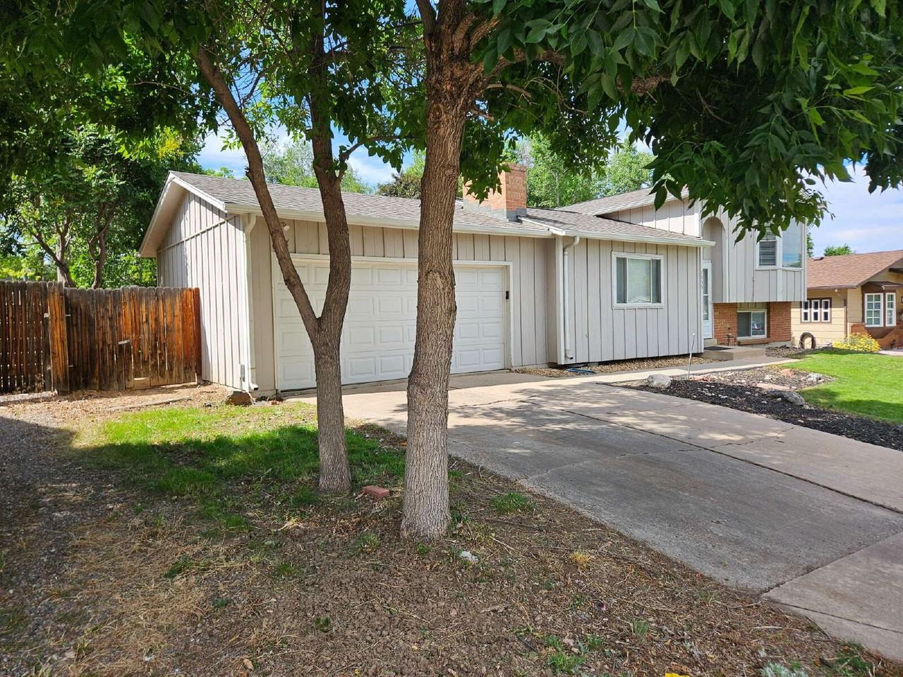 7055 W Fremont Pl - Photo 3 of 29