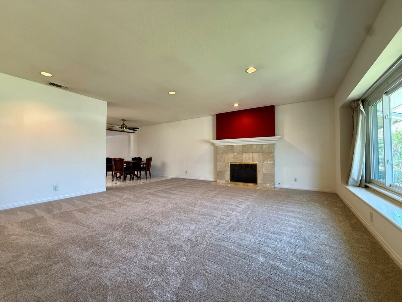 5220 Dresden Cir - Photo 2 of 17
