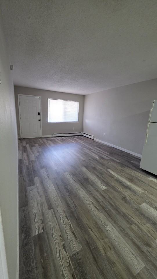 625 Hathaway Dr #28 - Photo 2 of 15
