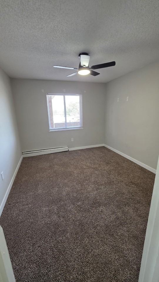 625 Hathaway Dr #28 - Photo 5 of 15