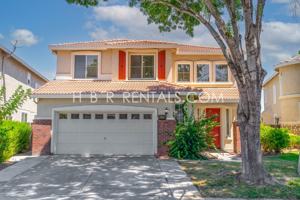 featured image of 2417 Veneto Ln