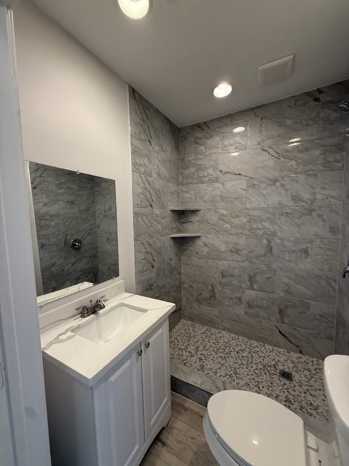 1008 Studewood St - Photo 5 of 6