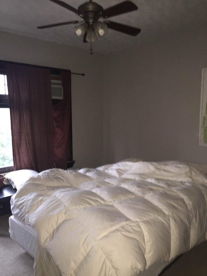 103 E 9th St #32 - Photo 5 of 5