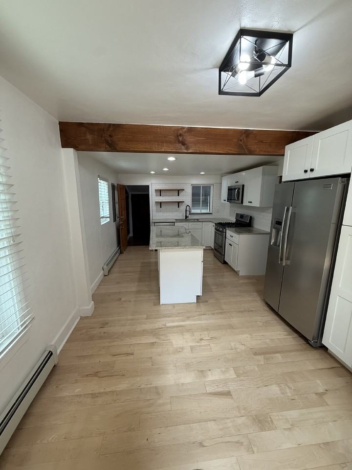 3521 W 40th Ave - Photo 7 of 16