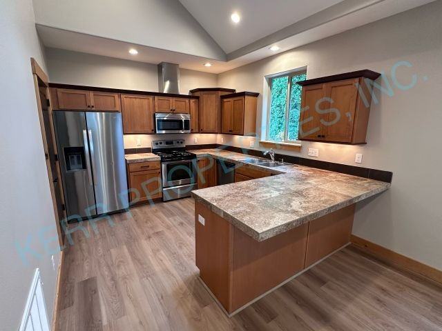 225 Ne Lucas Rd - Photo 4 of 21