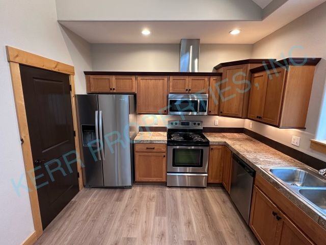 225 Ne Lucas Rd - Photo 5 of 21