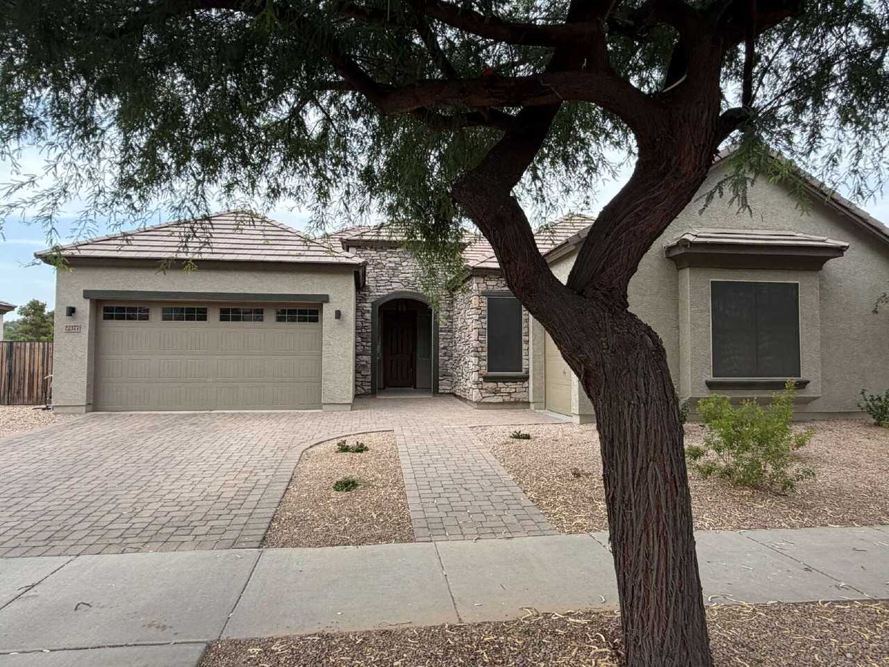 22377 E Sentiero Dr - Photo 2 of 31