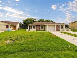 660 Royalty Ct - Photo 2 of 36