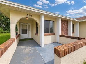 660 Royalty Ct - Photo 3 of 36