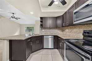 660 Royalty Ct - Photo 7 of 36