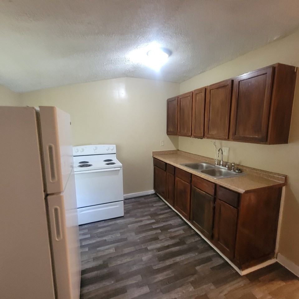 1350 Kappes St - Photo 6 of 7