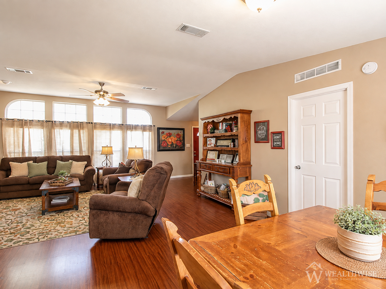 12540 N Kalama Cir - Photo 5 of 24