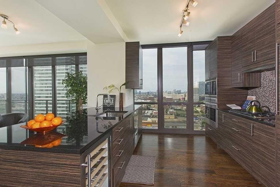 670 W Wayman St #1503 - Photo 3 of 16
