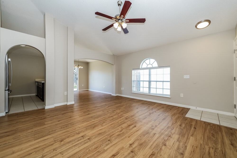 30250 Rattana Ct - Photo 4 of 16