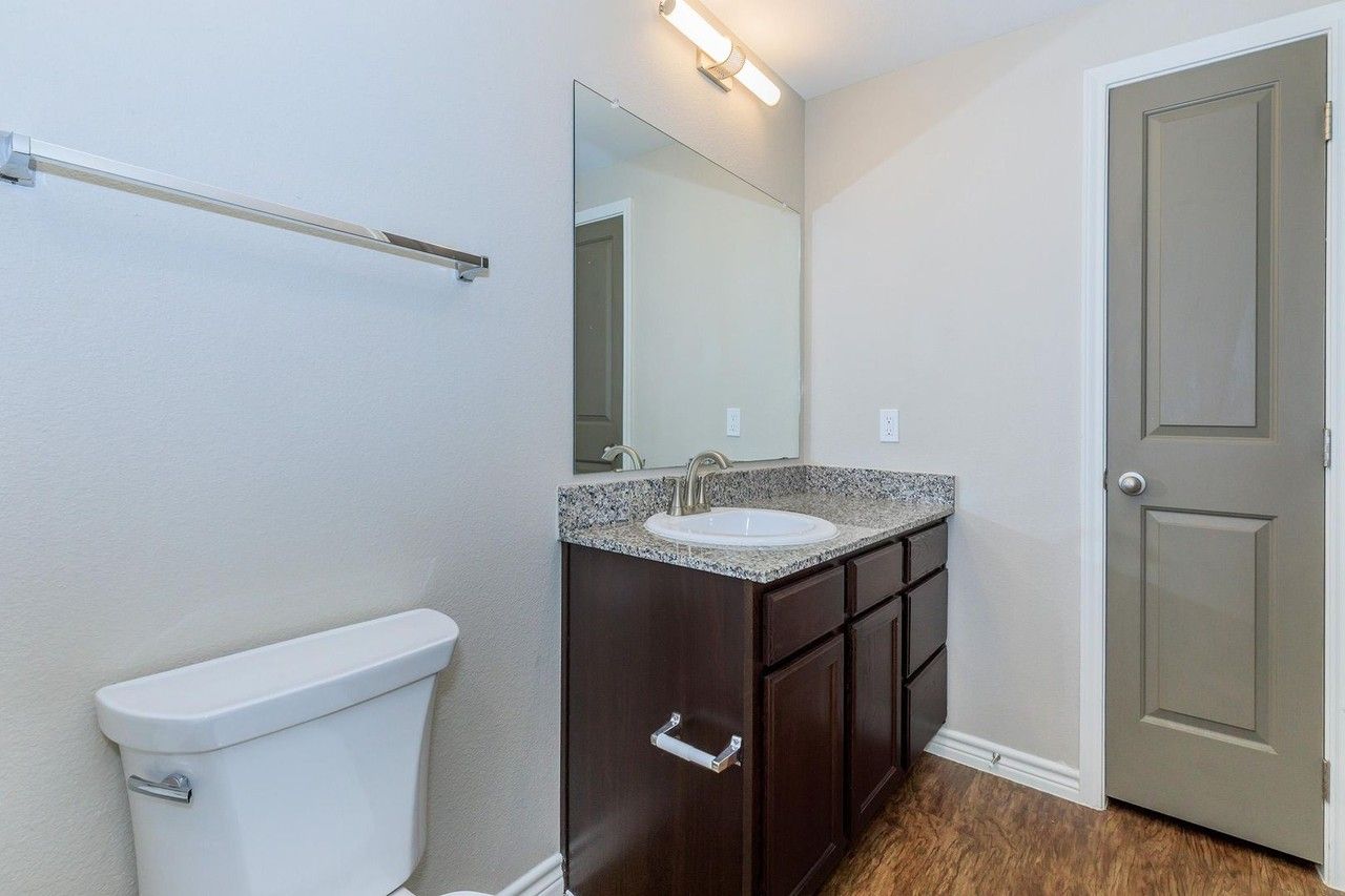 Midlothian Meadows - Photo 5 of 50