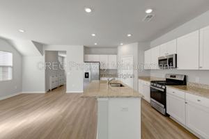 featured image of 1465 Central Ave