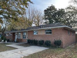 featured image of 1635 Memminger Ave #B