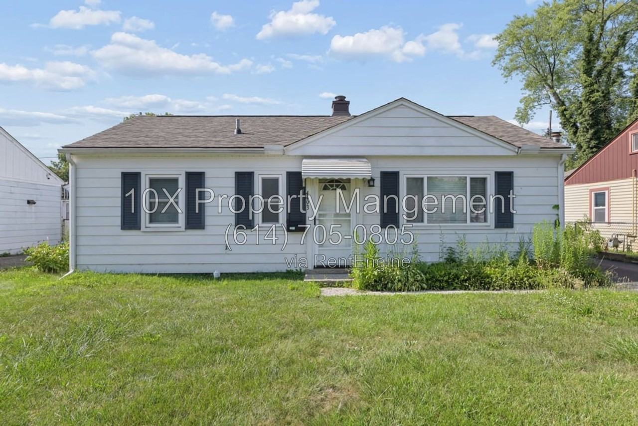 4493 Saint Ann Ln - Photo 3 of 28