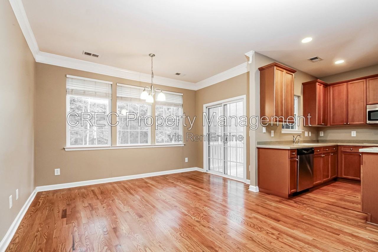 3533 Claremont St - Photo 5 of 27