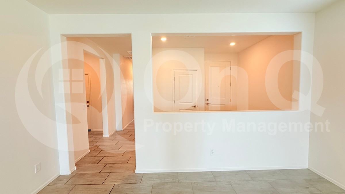 2435 W Kowalsky Ln - Photo 4 of 20