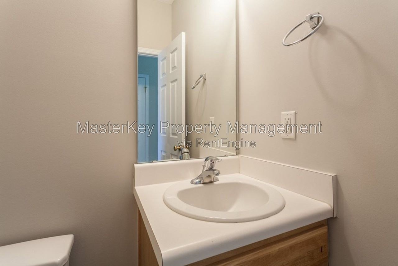6925 Paint Rock Ln - Photo 4 of 18