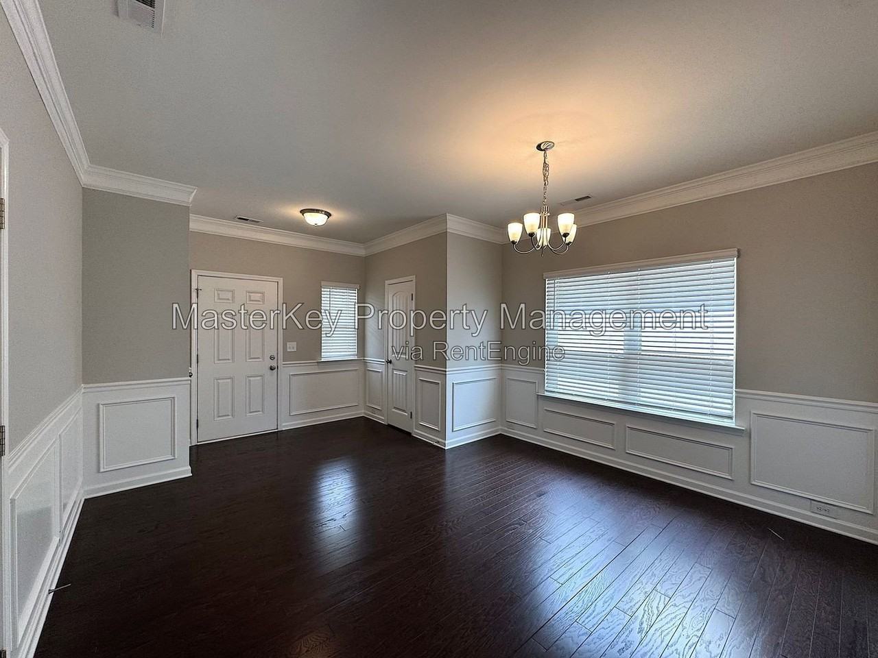 6821 Resting Grove Rd - Photo 7 of 37