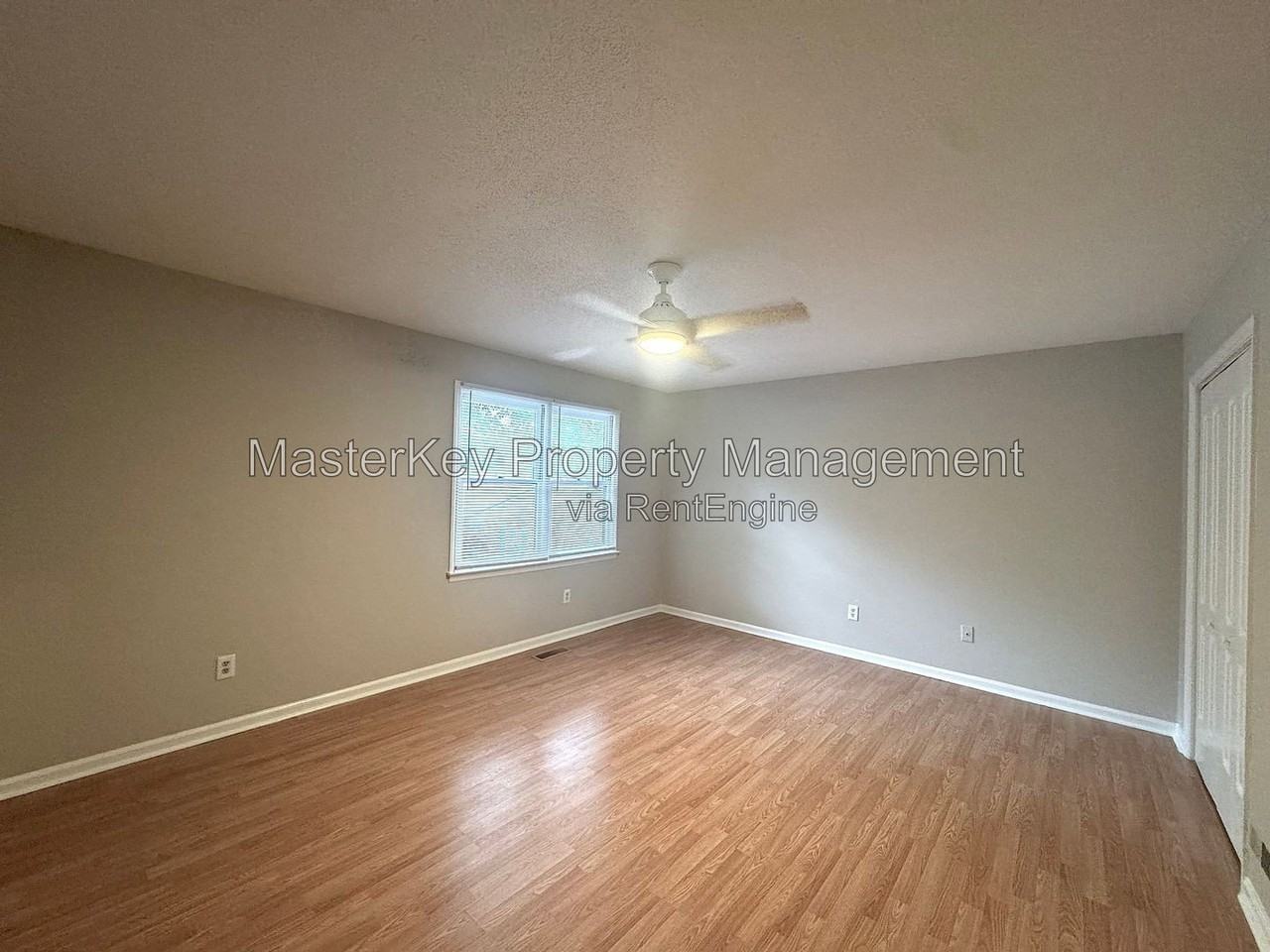 619 E Horne St - Photo 2 of 14