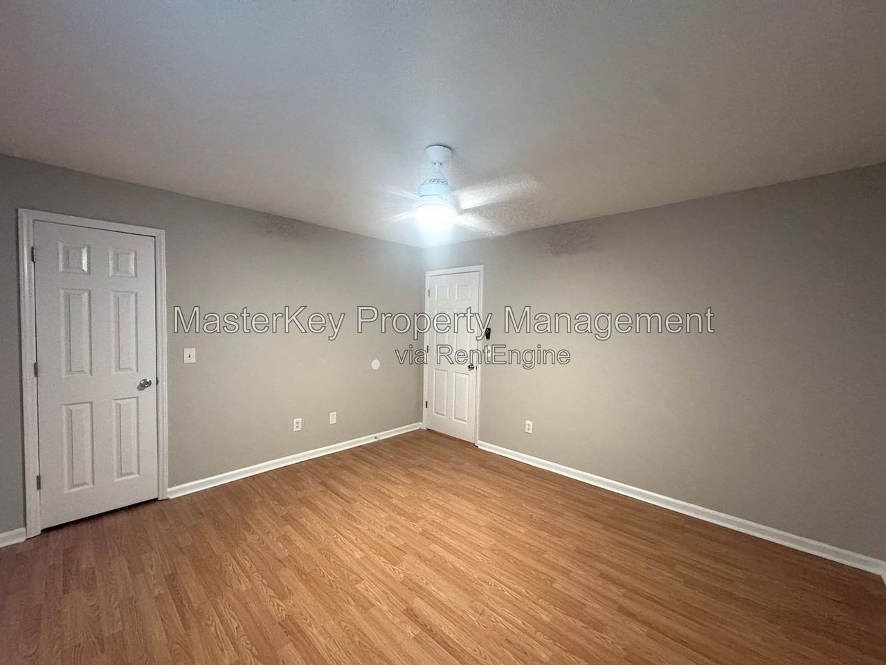 619 E Horne St - Photo 5 of 14