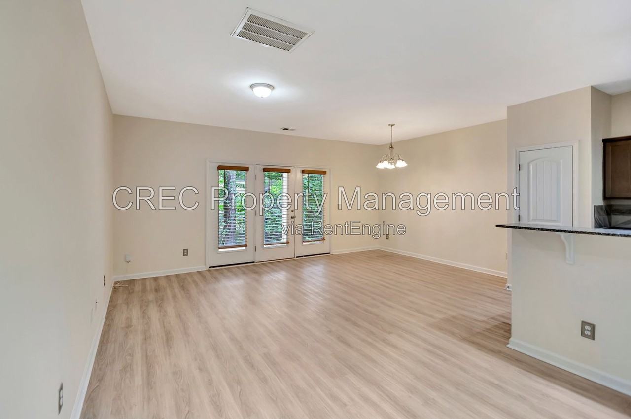 140 Buchanan Cir - Photo 6 of 24