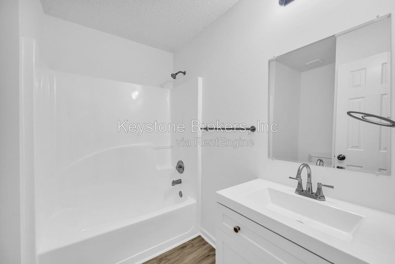 4084 Waldrop Hills Dr - Photo 2 of 9