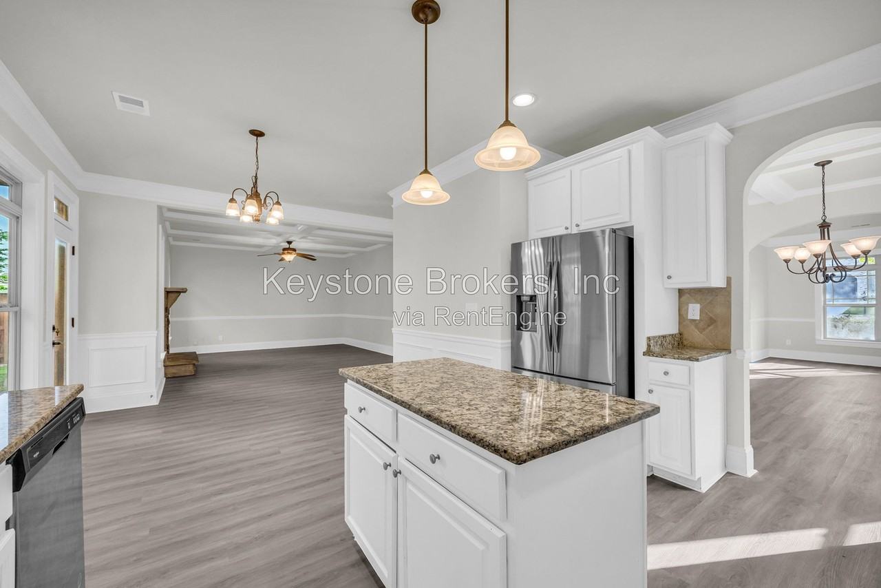 1216 Trophy Club Ave - Photo 6 of 25