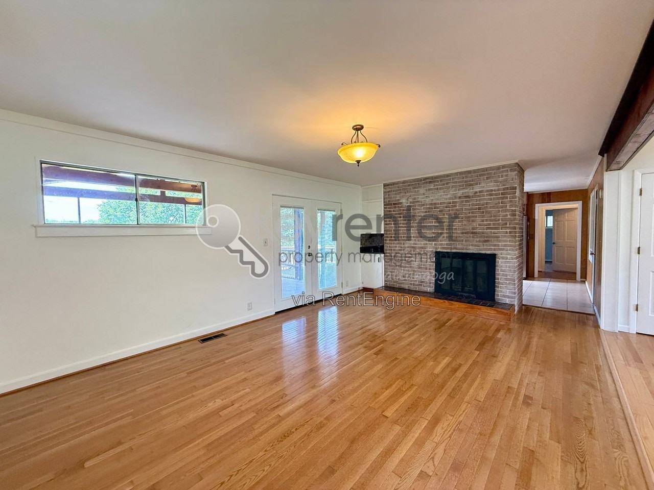 1406 Highland Way - Photo 6 of 31