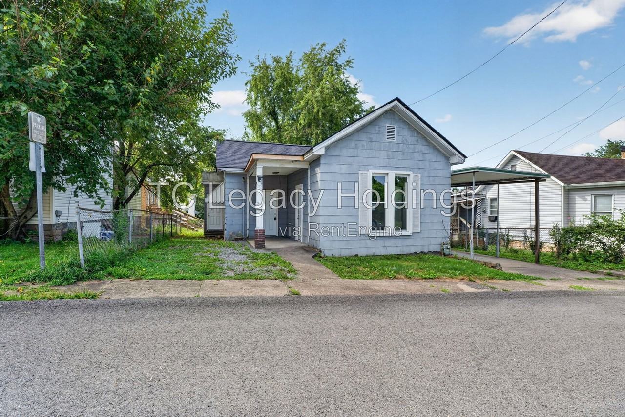 502 Cottage Ave - Photo 4 of 35